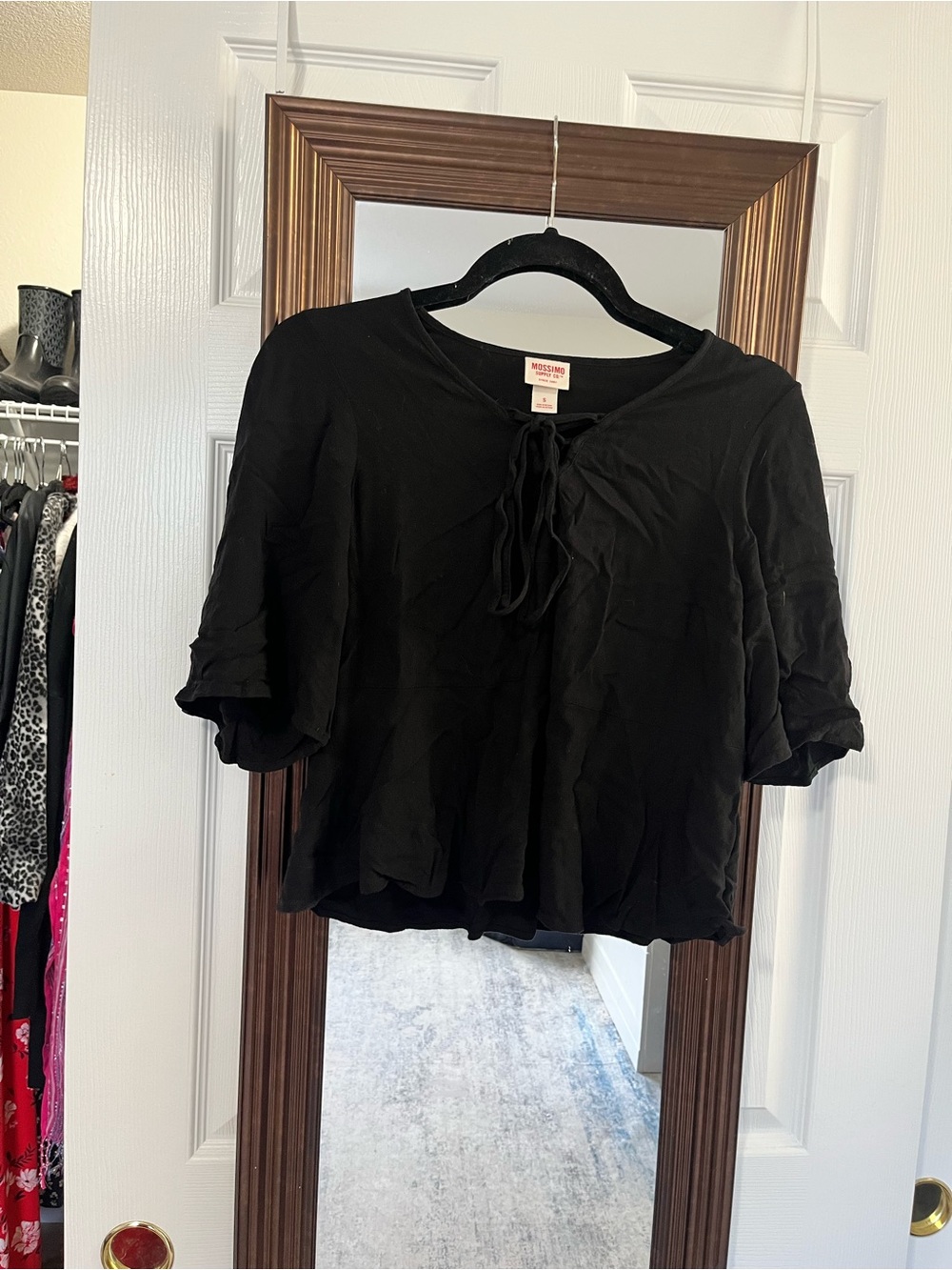 Mossimo black blouse
